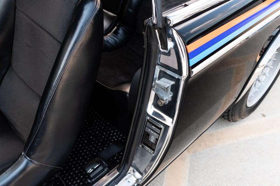 Детали интерьера BMW 3.0 CSL (E9) 1972 года  (фото 74 из 115)